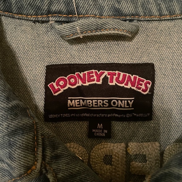 Denim looney tunes jacket - Picture 6 of 8